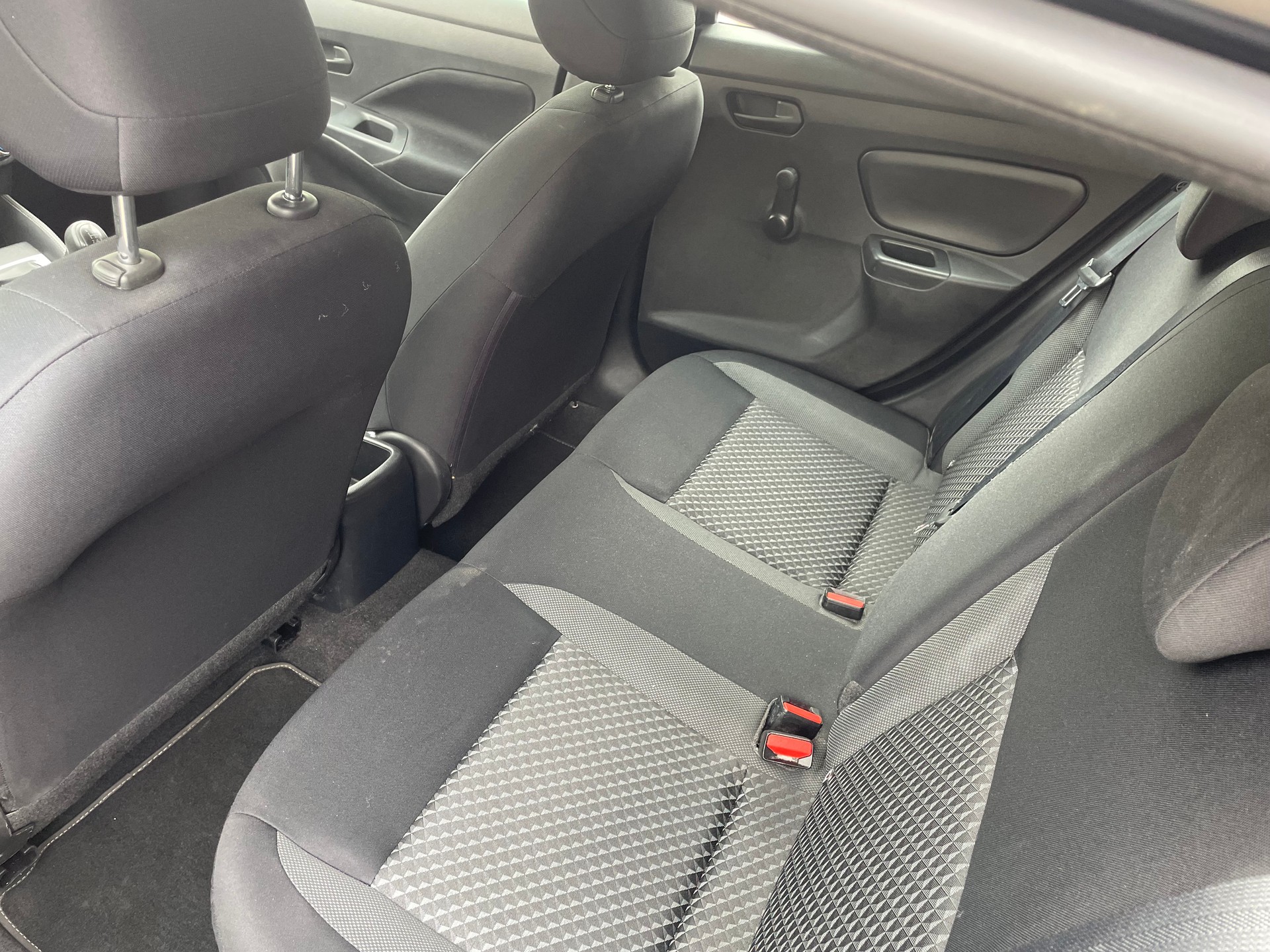 NISSAN Micra 1.0 acenta-image-6
