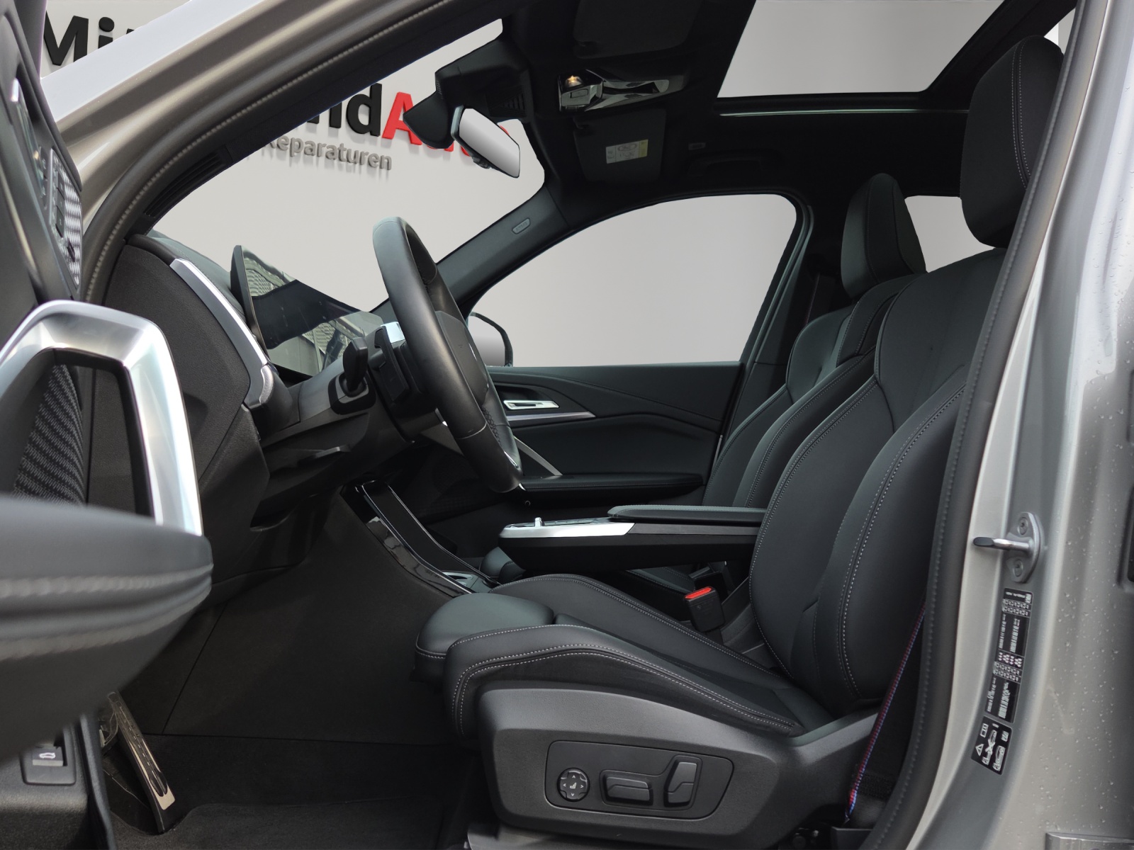 BMW X1 xDrive 23d 48V M Sport Pro-image-8