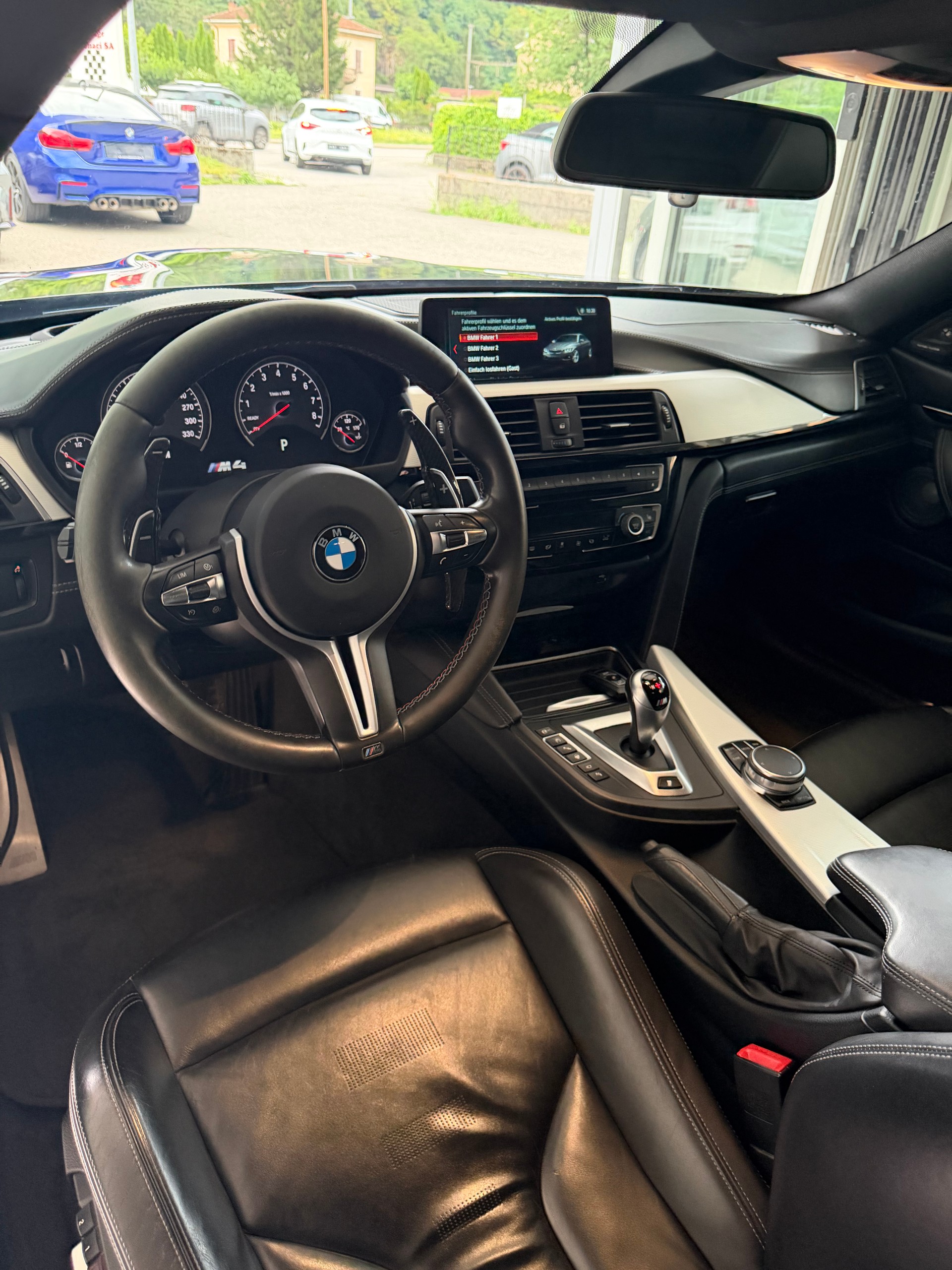 BMW M4 Coupé Competition DKG-image-9