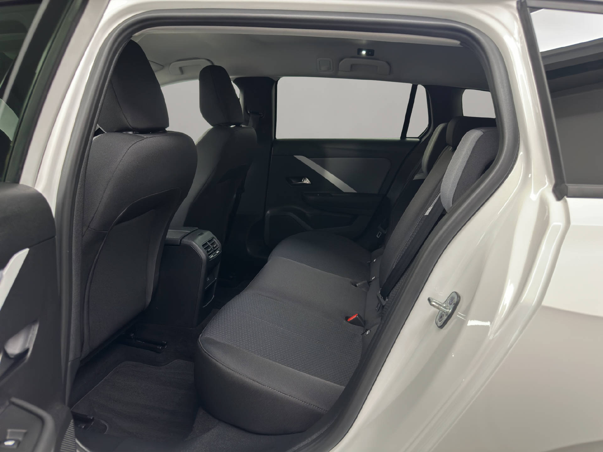 OPEL Astra-e Sports Tourer Edition-image-9