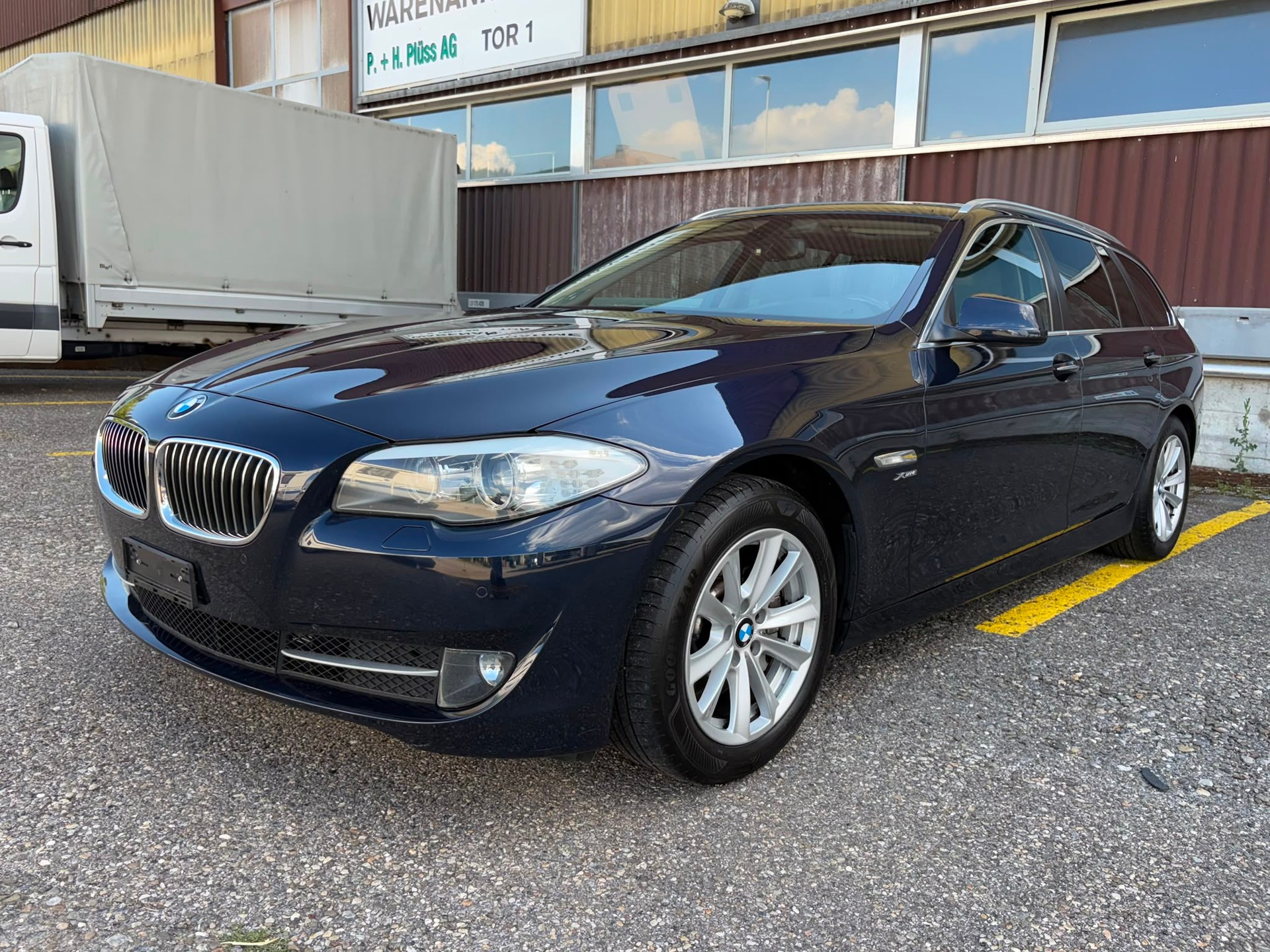 BMW 530d xDrive Touring Steptronic MFK 06.2025 NEUPREIS 116930 CHF