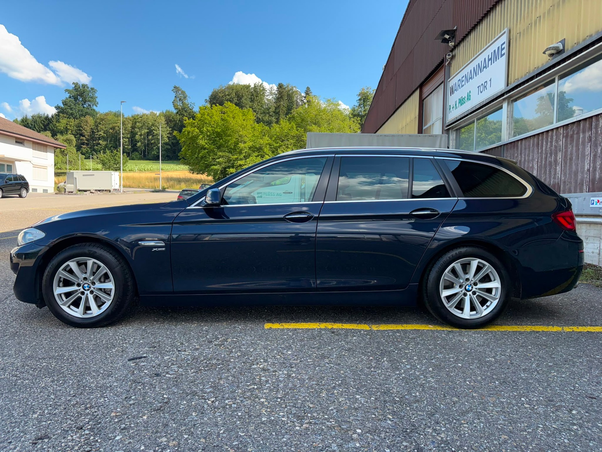 BMW 530d xDrive Touring Steptronic MFK 06.2025 NEUPREIS 116930 CHF-image-1