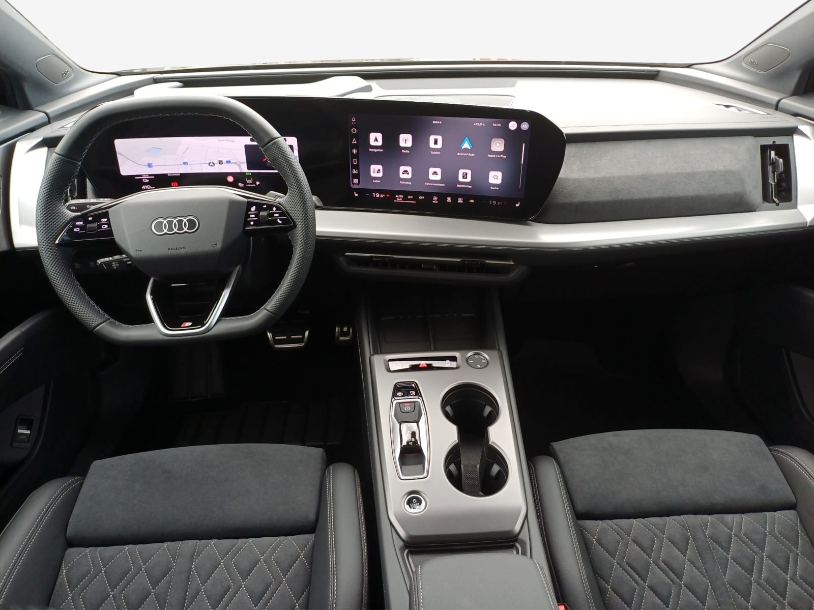 AUDI Q4 e-tron SUV quattro performance Swiss Ski-image-10