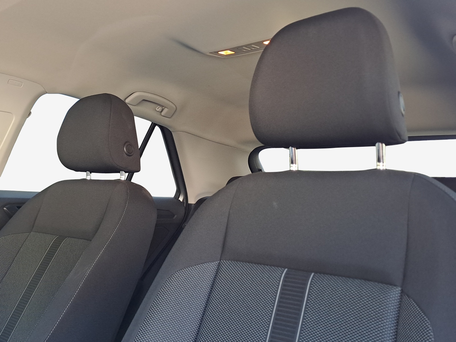 VW T-Roc 1.5 TSI EVO Life DSG-image-14