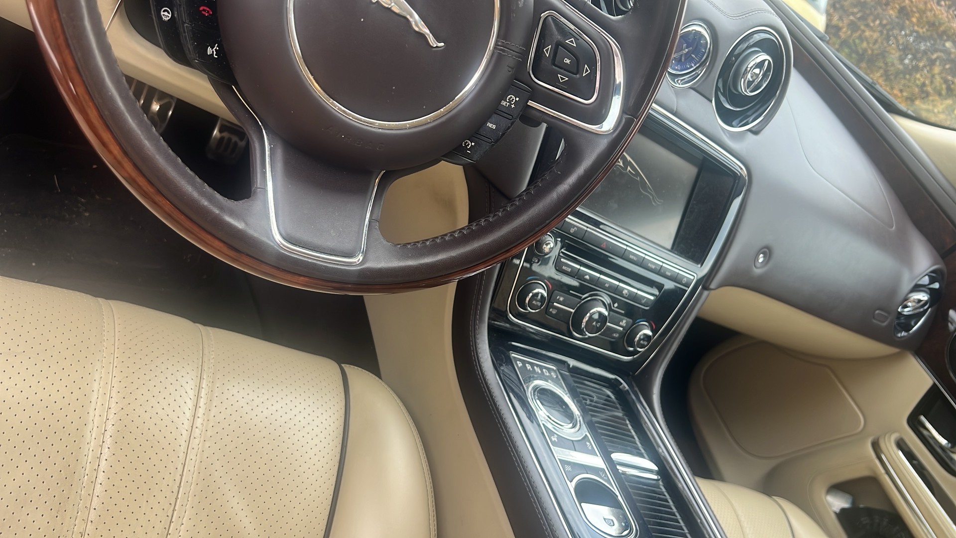JAGUAR 3.0 V6 D Supersport-image-3