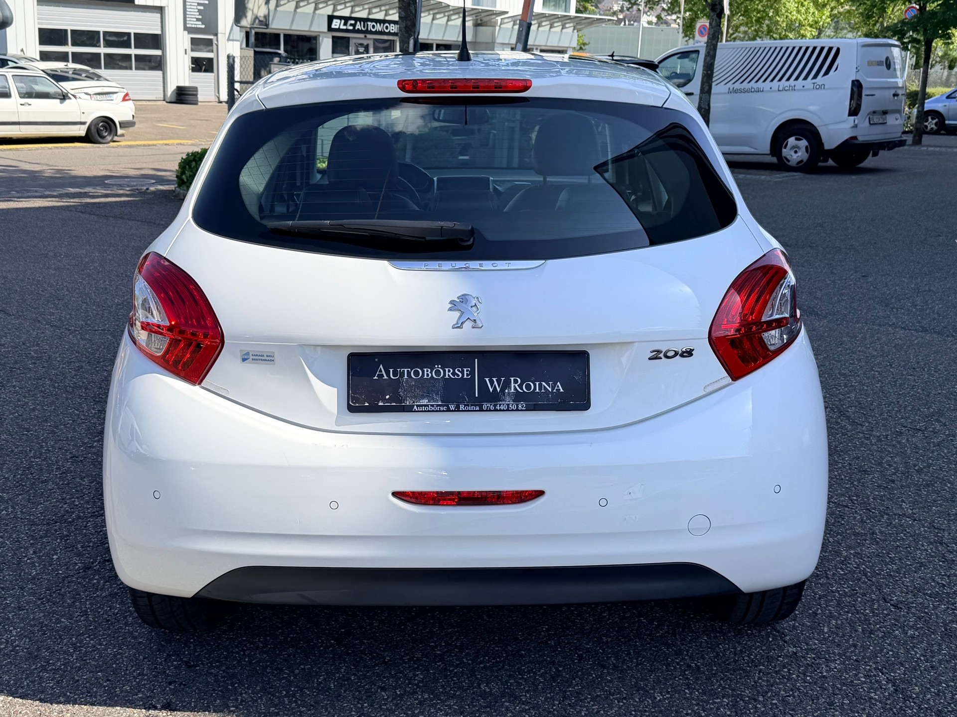 PEUGEOT 208 1.6 VTI Allure Automatik-image-3