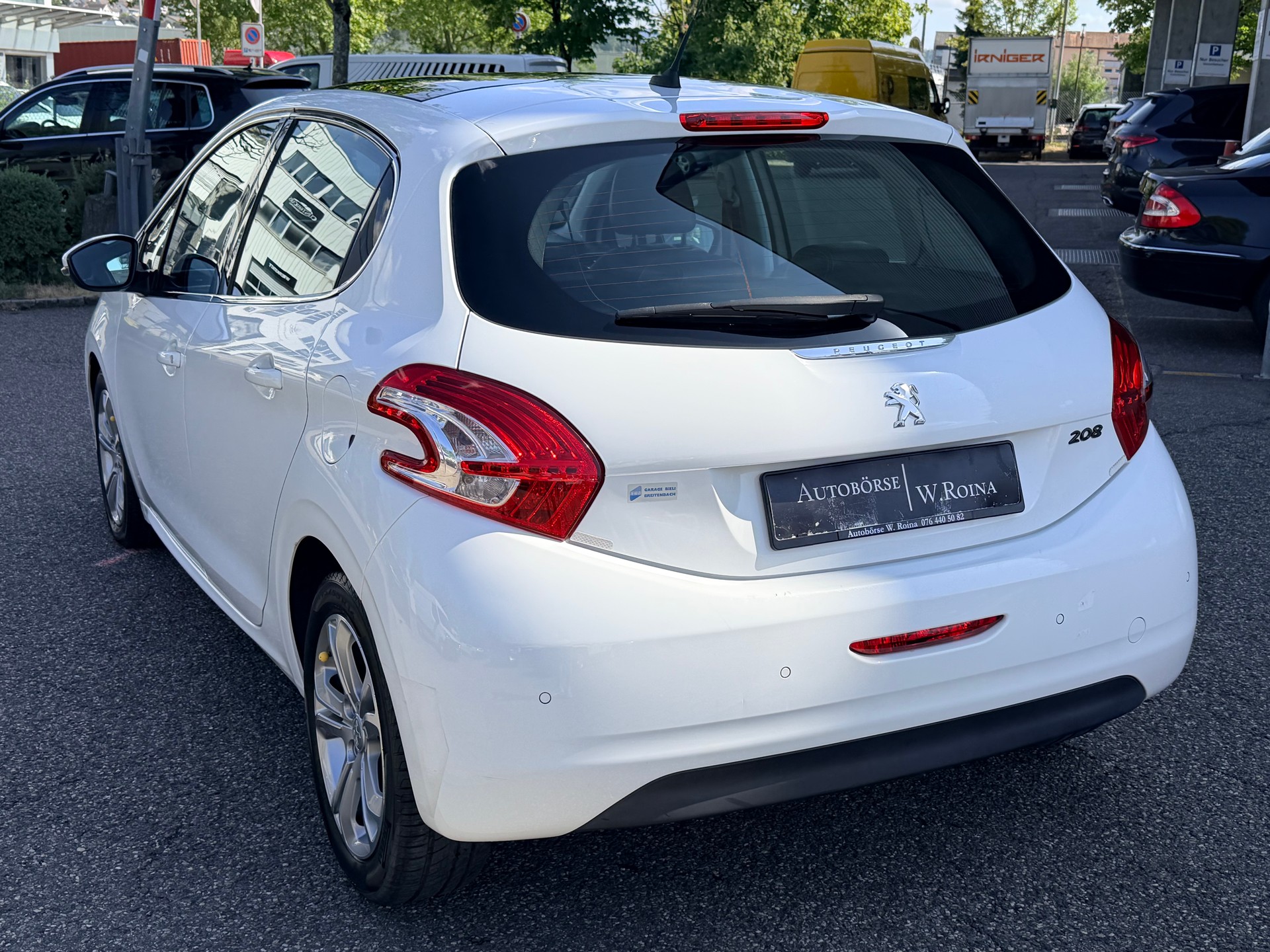 PEUGEOT 208 1.6 VTI Allure Automatik-image-4