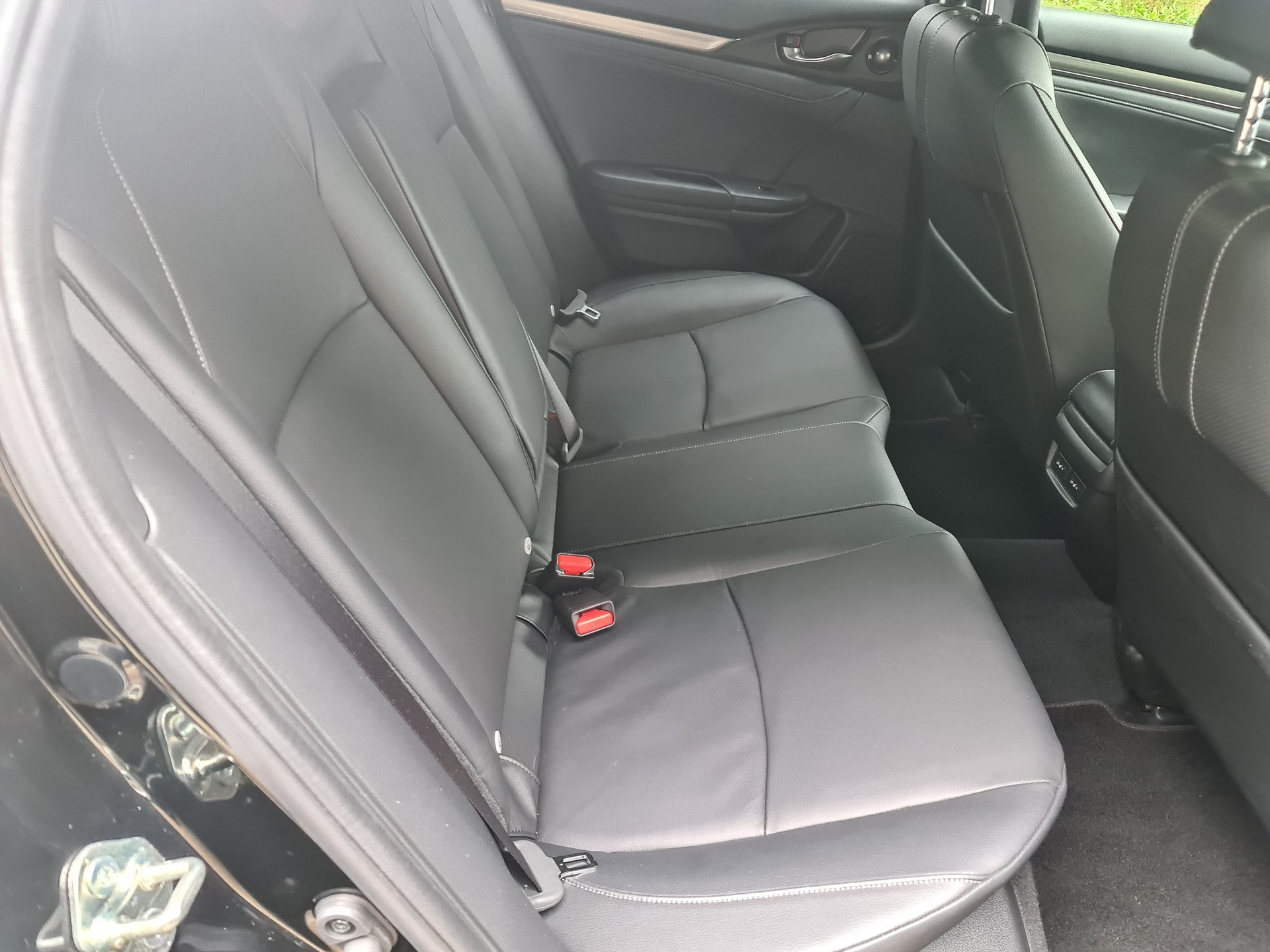 HONDA Civic 1.5 VTEC Prestige CVT-image-11