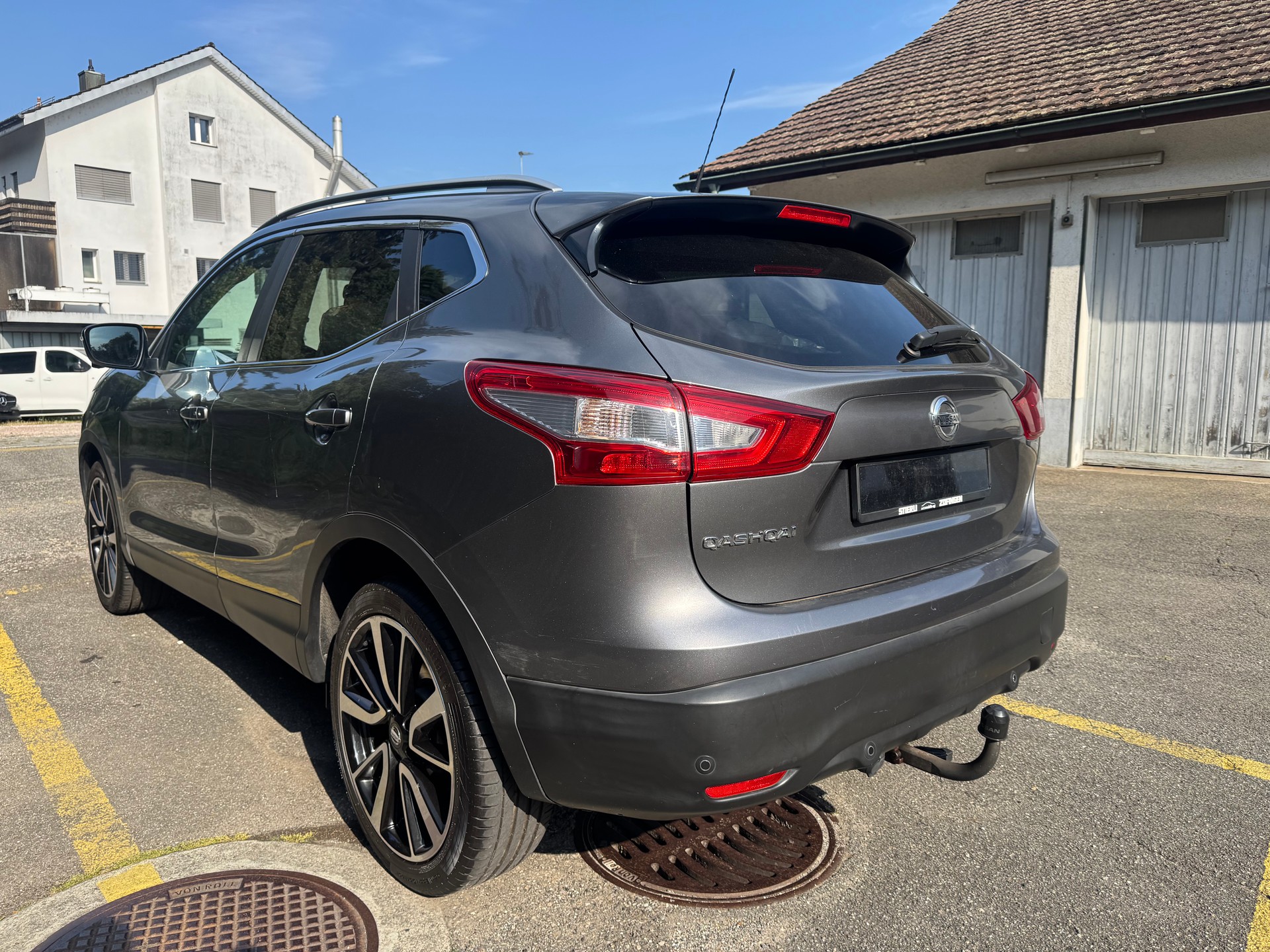 NISSAN Qashqai 1.6 dCi tekna Xtronic CVT-image-4