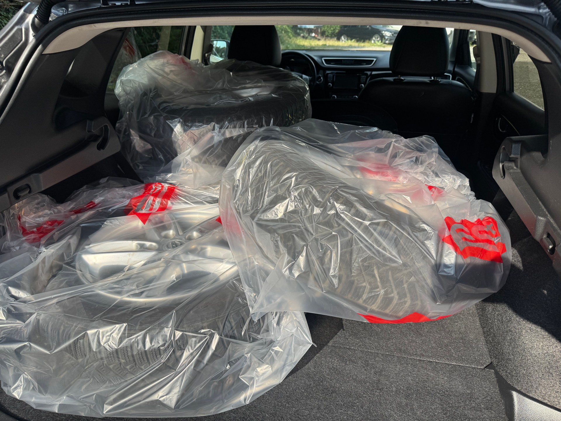 NISSAN Qashqai 1.6 dCi tekna Xtronic CVT-image-6