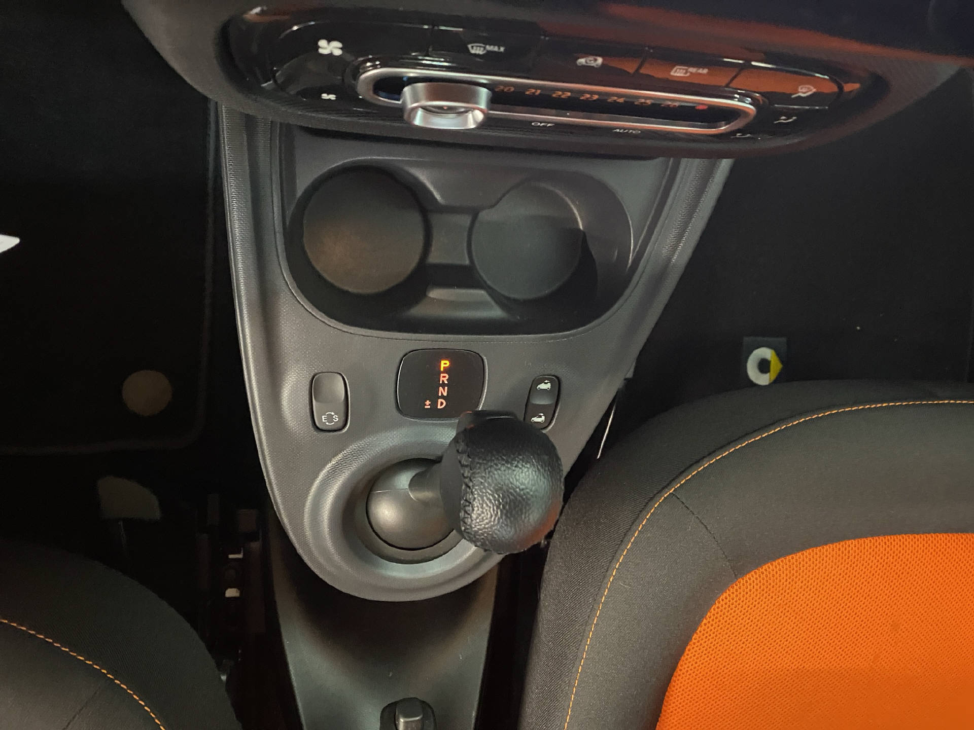 SMART Fortwo Cabrio 0.9 Passion twinamic-image-9