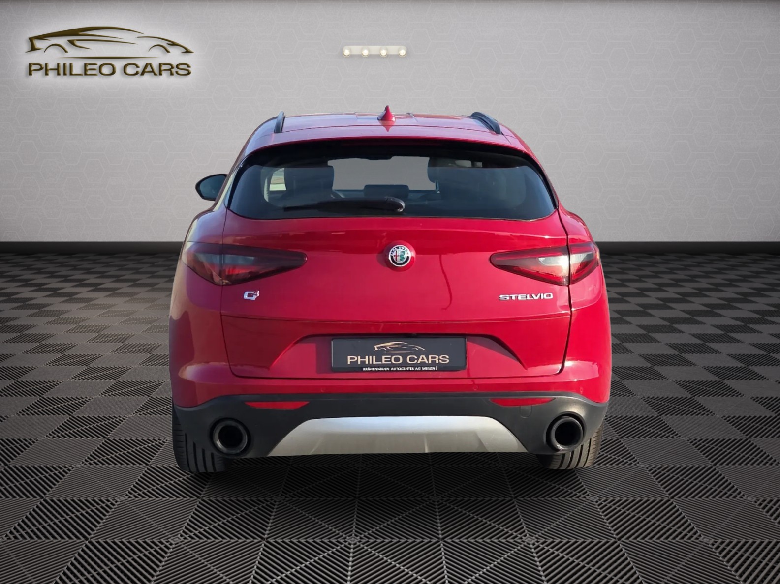 ALFA ROMEO Stelvio 2.0 Executive Q4 Automatic-image-7