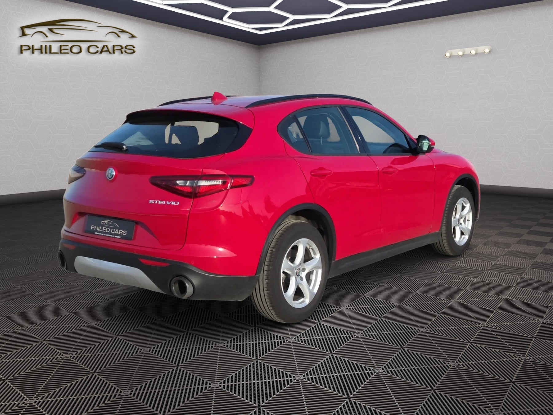ALFA ROMEO Stelvio 2.0 Executive Q4 Automatic-image-6