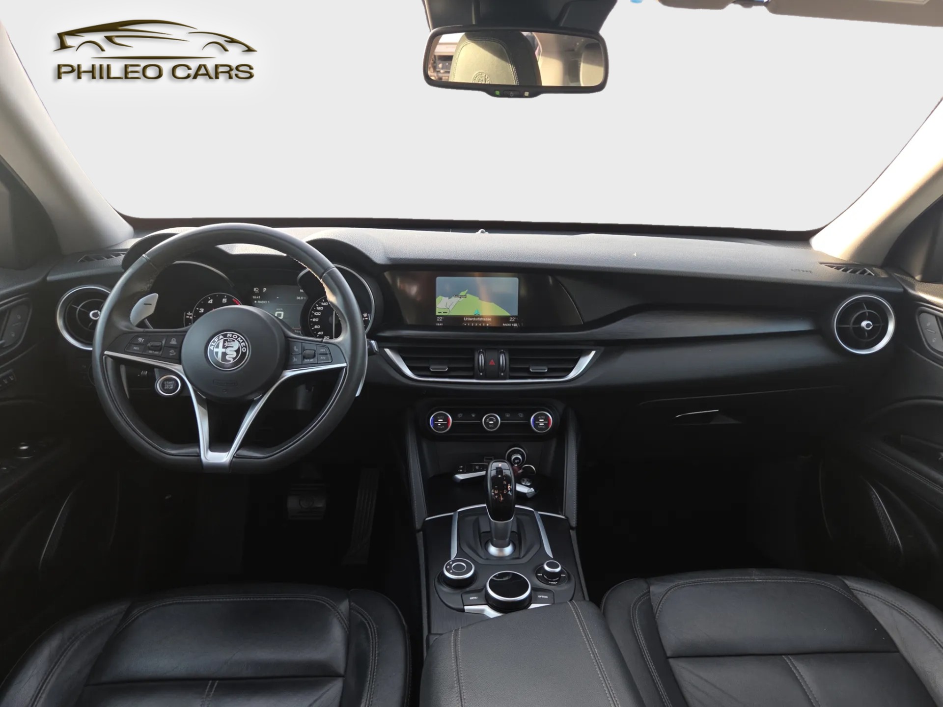 ALFA ROMEO Stelvio 2.0 Executive Q4 Automatic-image-8