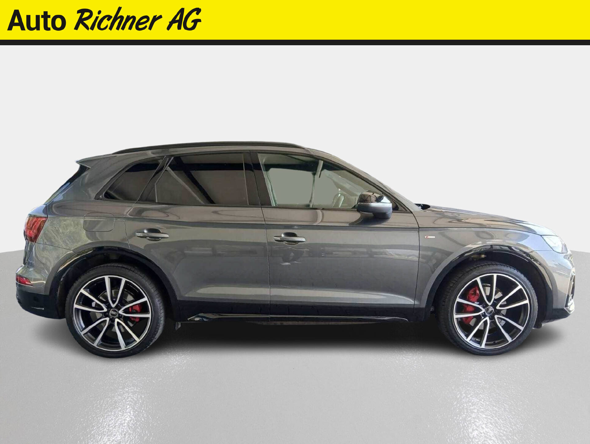 AUDI Q5 2.0 40 TFSI S Line quattro S-Tronic-image-2