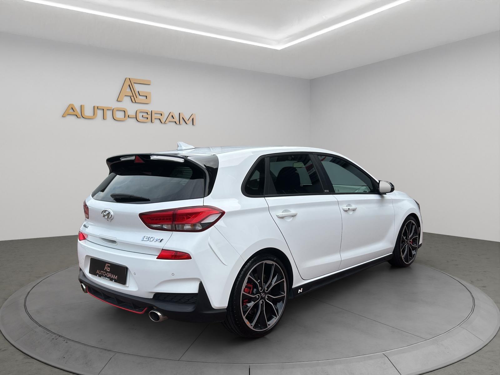 HYUNDAI i30 N 2.0 T-GDi-image-4