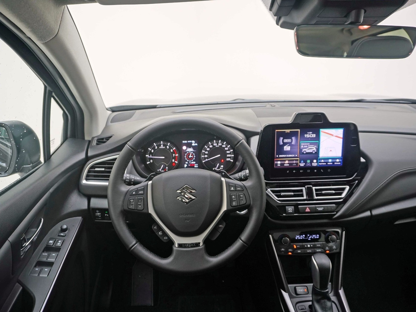 SUZUKI S-Cross 1.4 T Sakura Top Hybrid 4x4-image-9