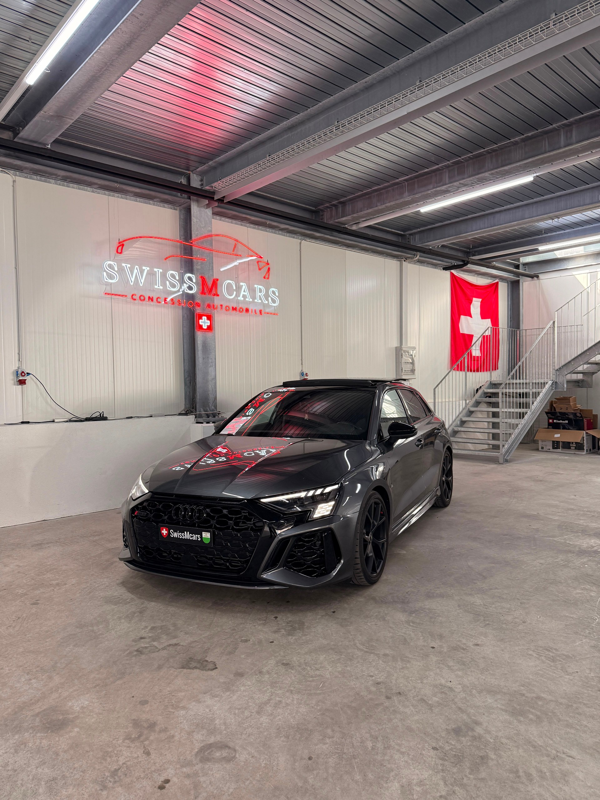 AUDI RS3 Sportback 2.5 TSI quattro S-tronic-image-3
