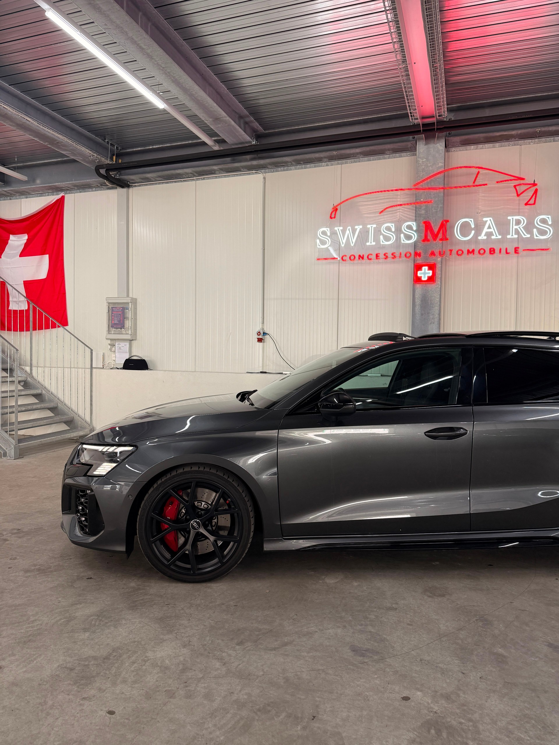 AUDI RS3 Sportback 2.5 TSI quattro S-tronic-image-21