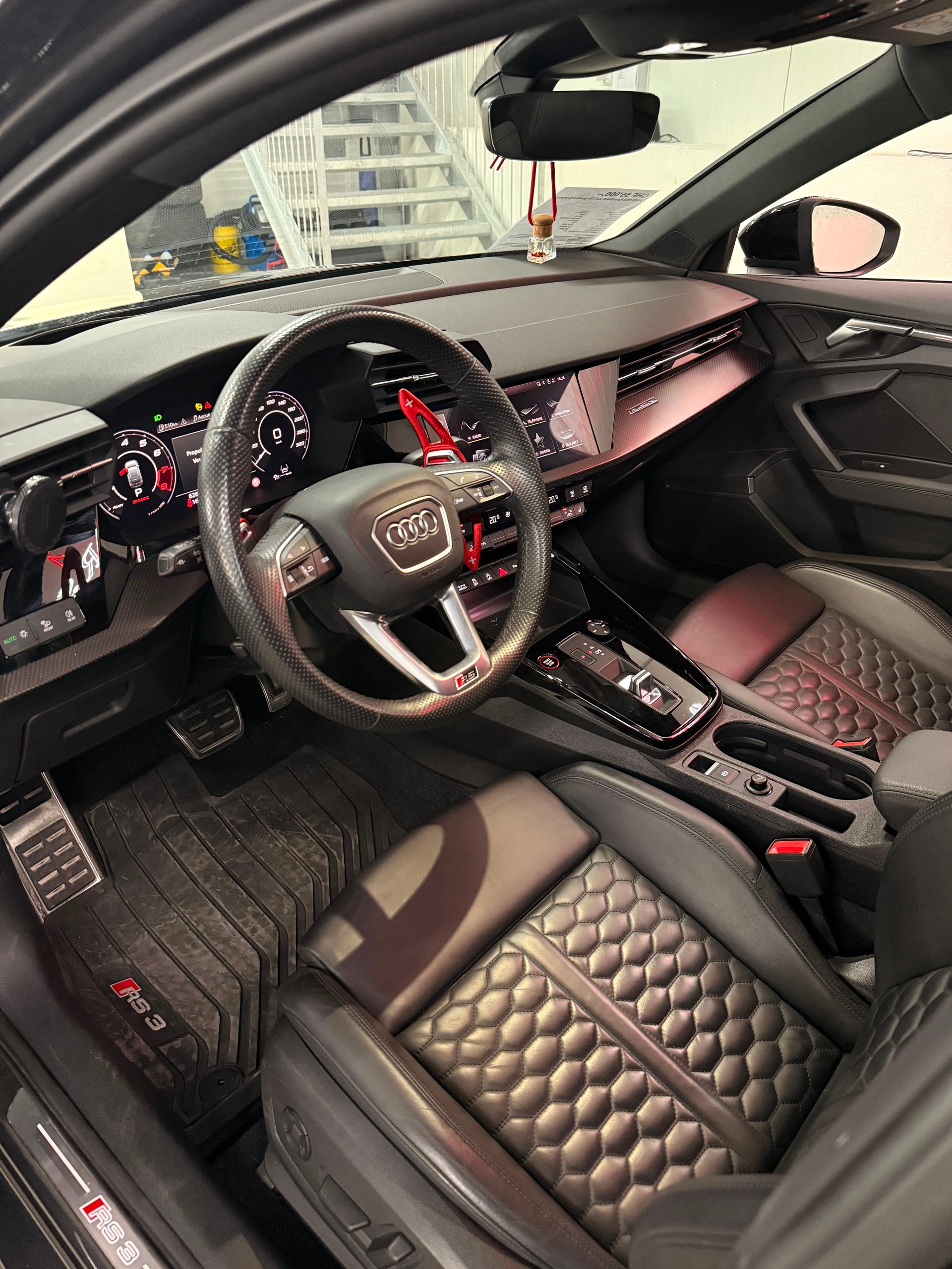 AUDI RS3 Sportback 2.5 TSI quattro S-tronic-image-6