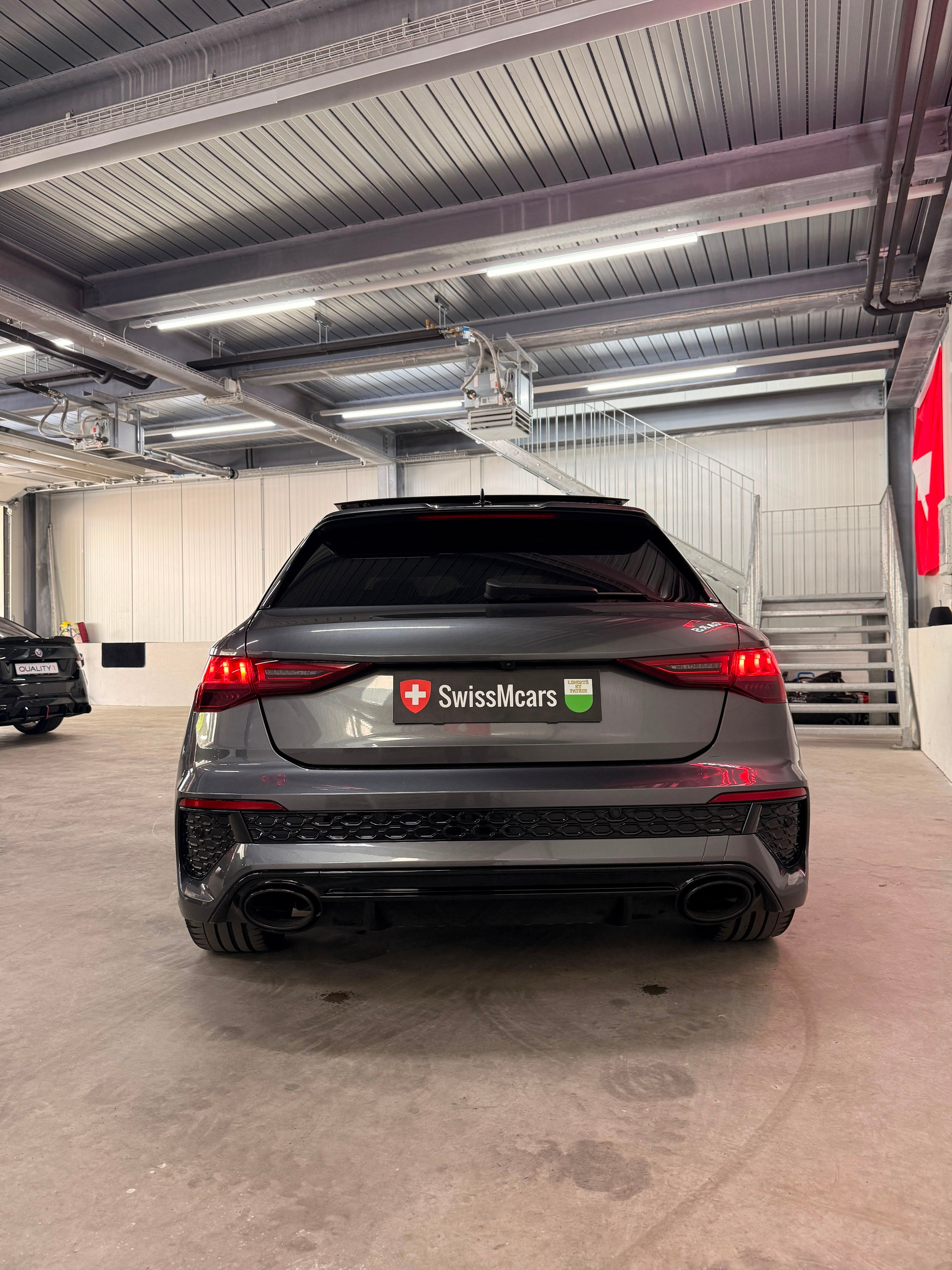 AUDI RS3 Sportback 2.5 TSI quattro S-tronic-image-28