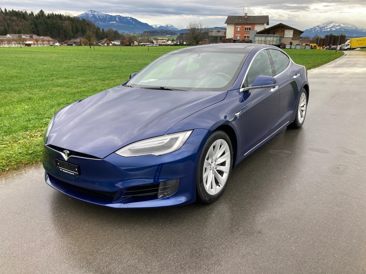 TESLA Model S 75 D-image-0
