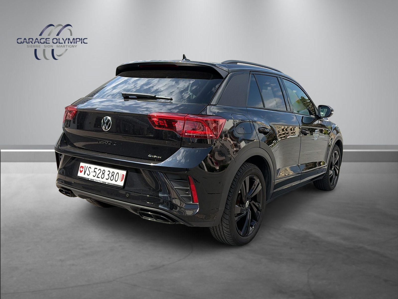 VW T-Roc 2.0 TSI R-Line DSG 4Motion-image-4