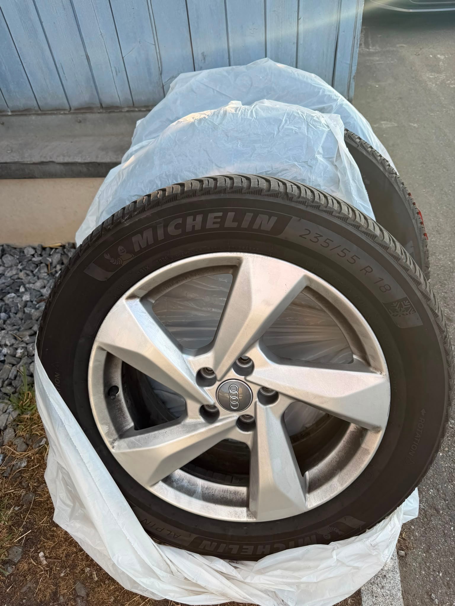 AUDI Q3 35 TDI S-tronic-image-19