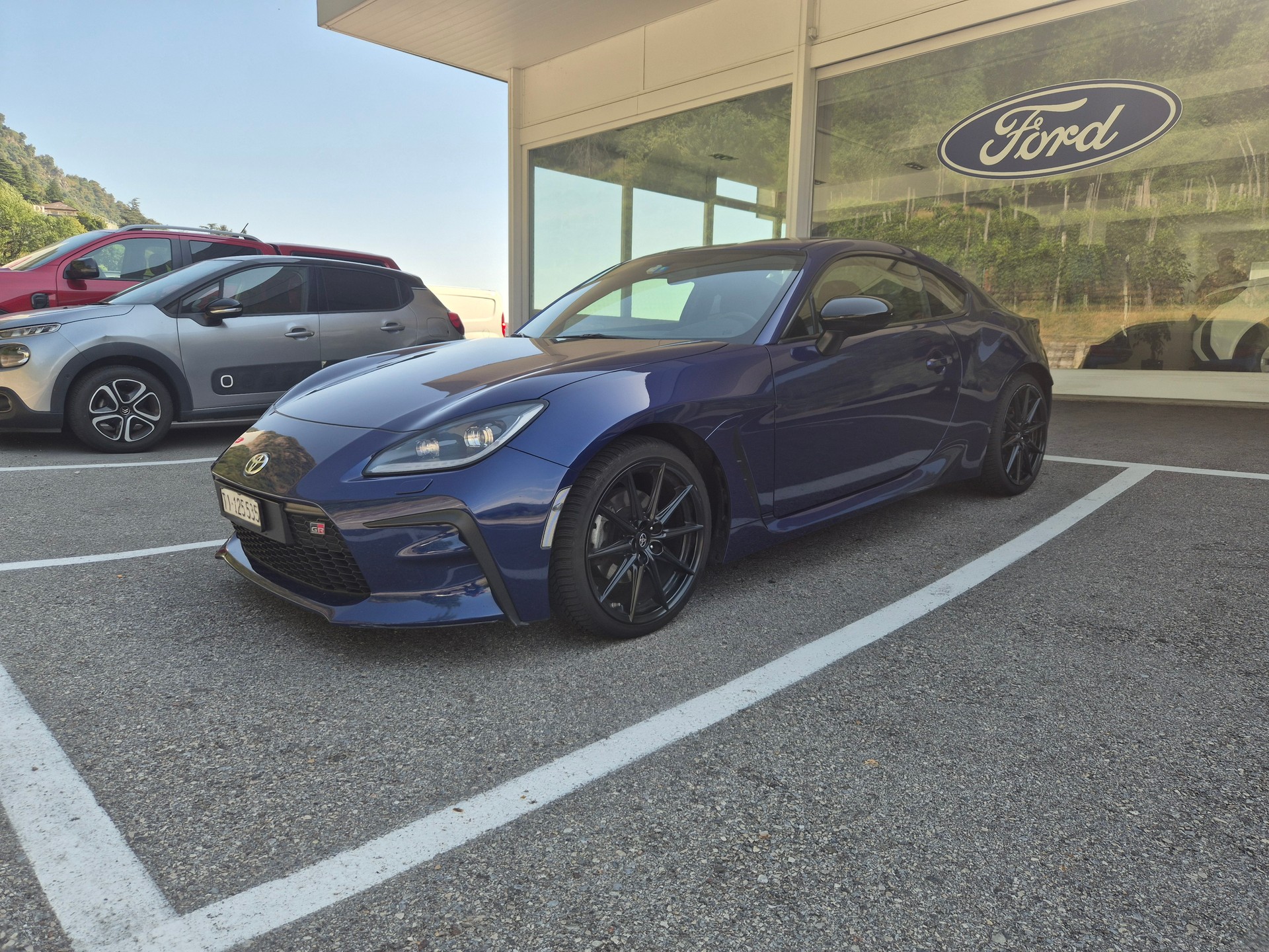 TOYOTA GR 86 2.4 Sport+-image-1