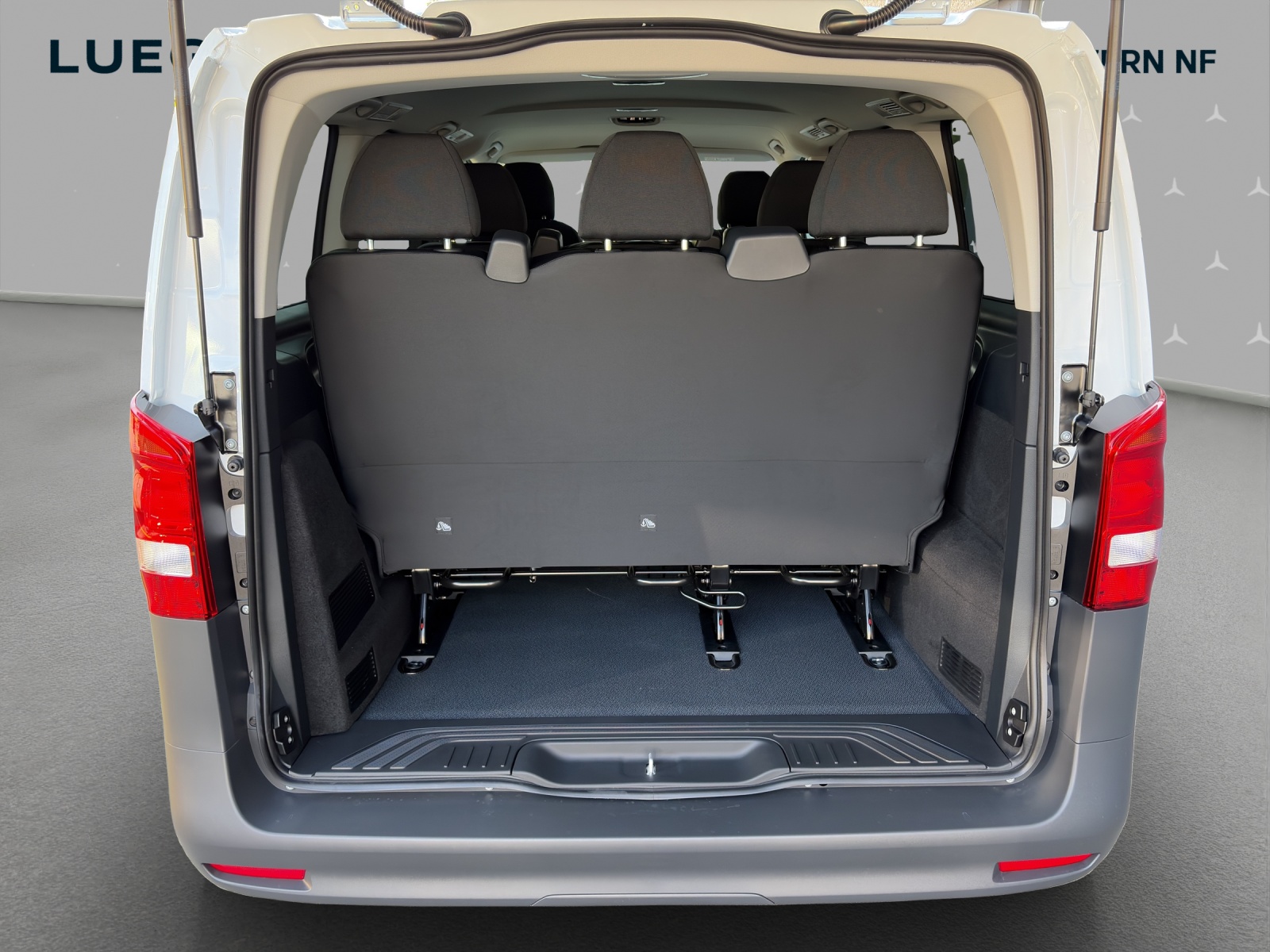 MERCEDES-BENZ Vito 114 CDI K Tourer 9G-Tronic Pro Entry-image-14