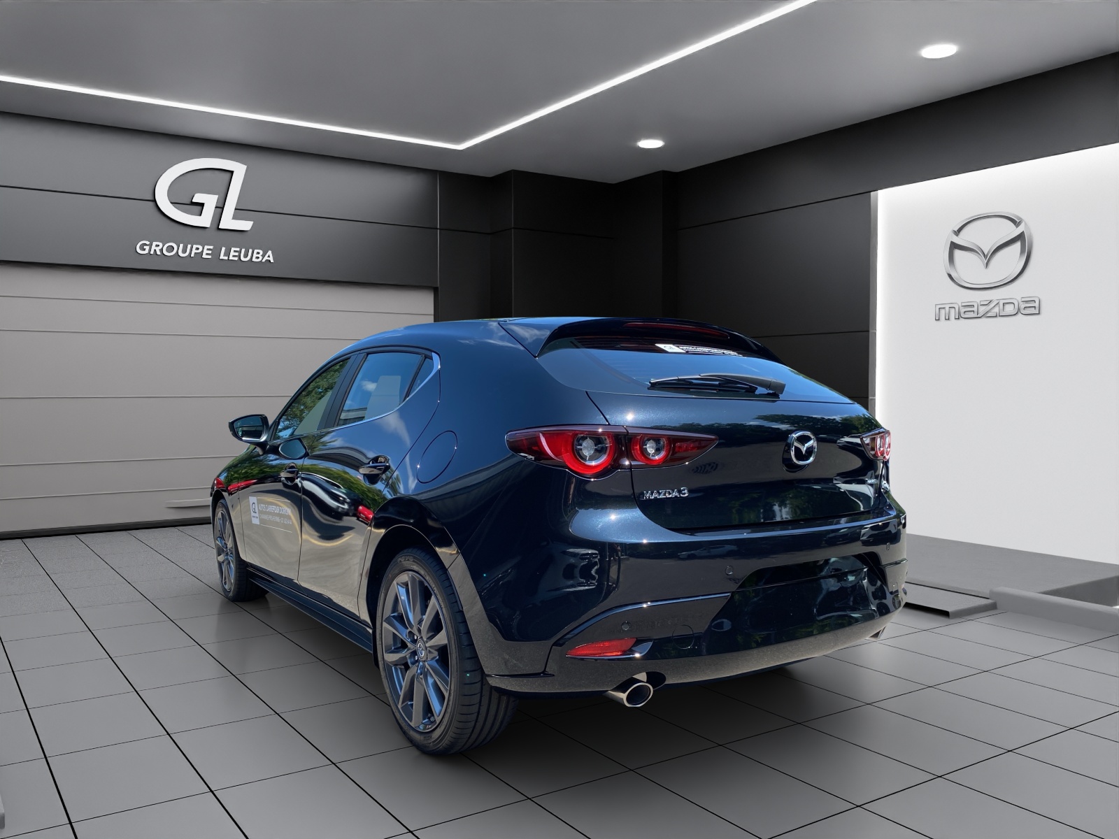 MAZDA 3 Hatchback SKYACTIV-G M Hybrid 140 Centre Line Automat-image-3