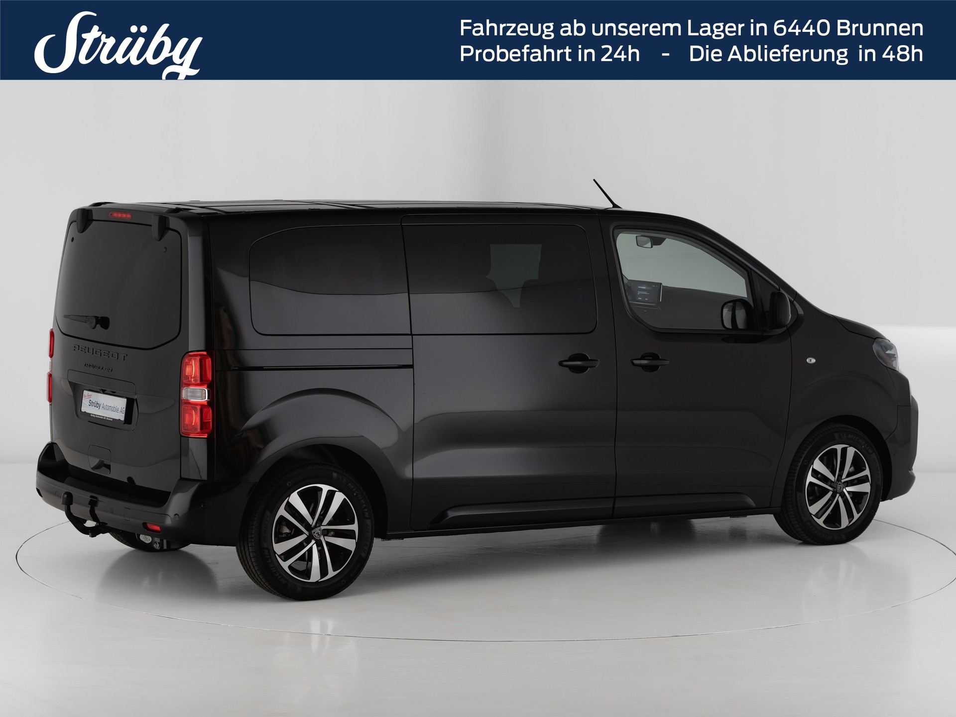 PEUGEOT Traveller Standard 2.2 BlueHDi 180PS Family Edition S/S-image-9