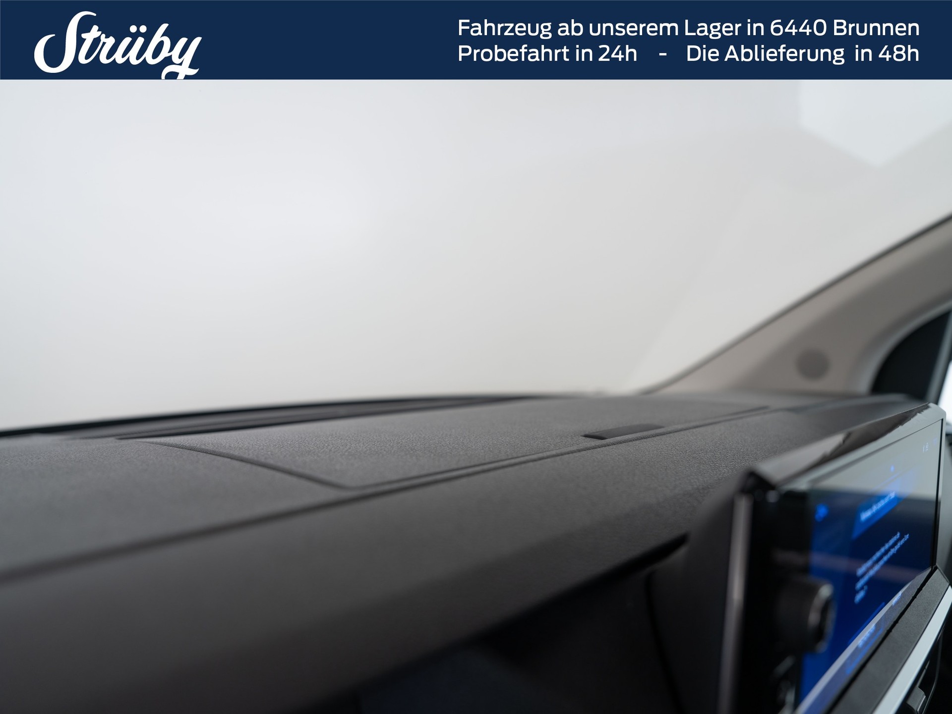 PEUGEOT Traveller Standard 2.2 BlueHDi 180PS Family Edition S/S-image-23