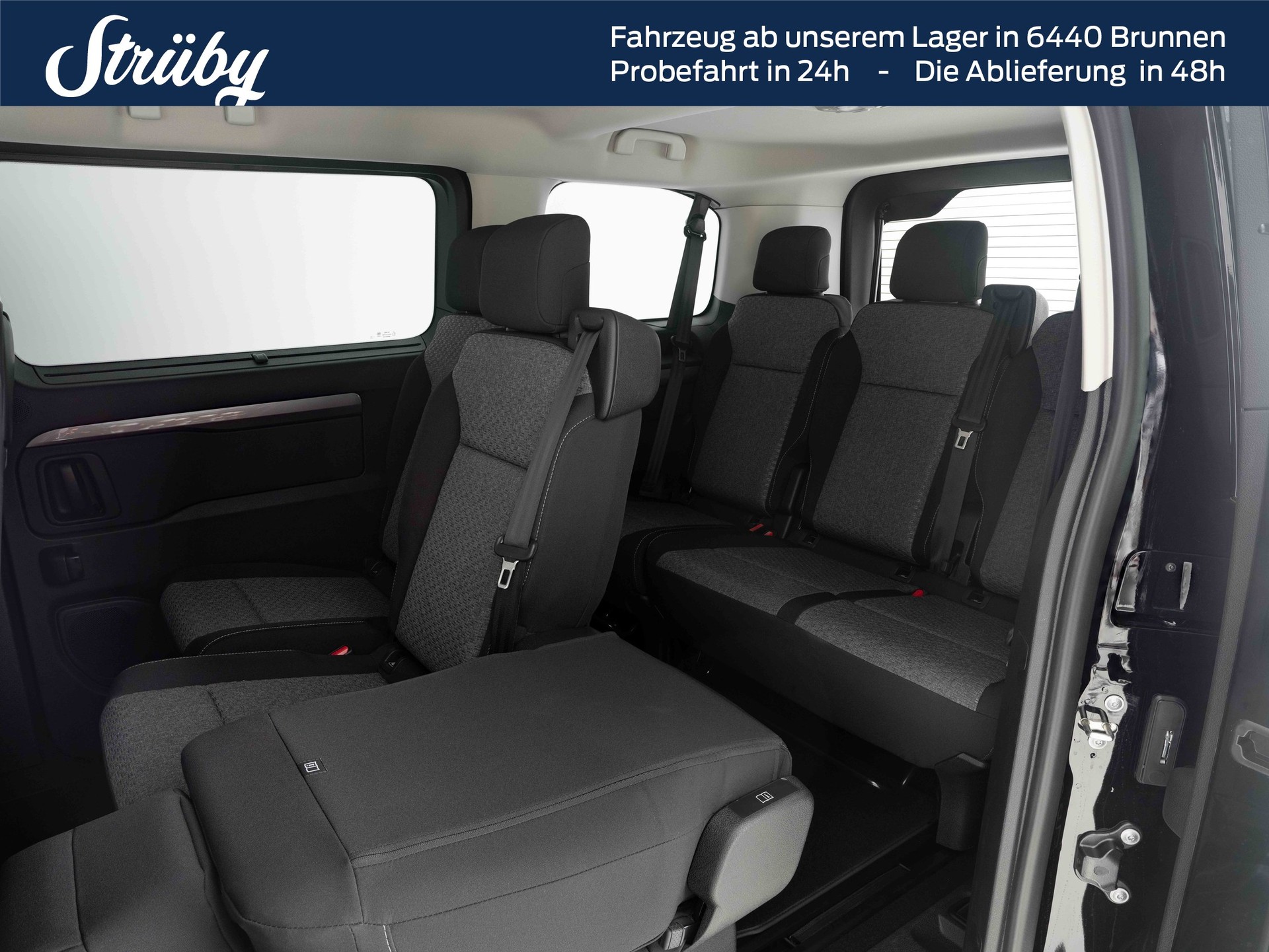 PEUGEOT Traveller Standard 2.2 BlueHDi 180PS Family Edition S/S-image-28