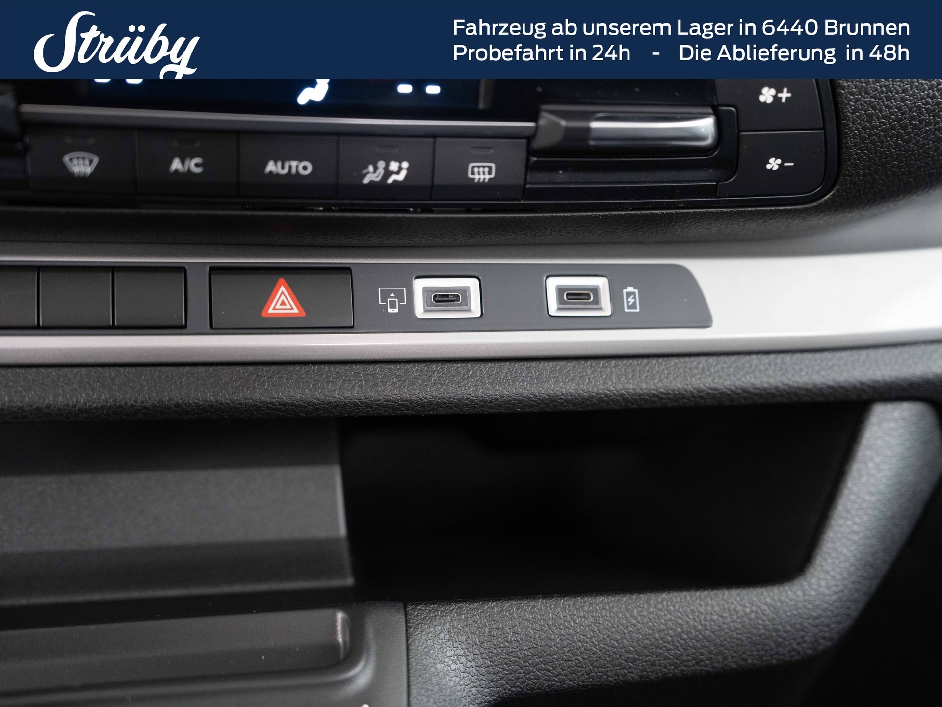 PEUGEOT Traveller Standard 2.2 BlueHDi 180PS Family Edition S/S-image-25