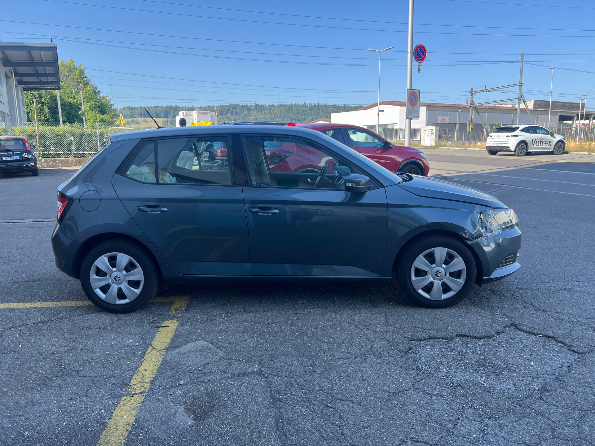 SKODA Fabia 1.2 TSI Ambition-image-3