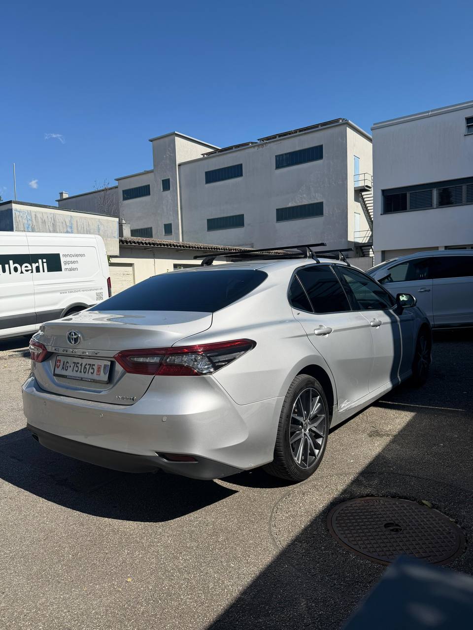 TOYOTA 2.5 HSD Premium-image-1