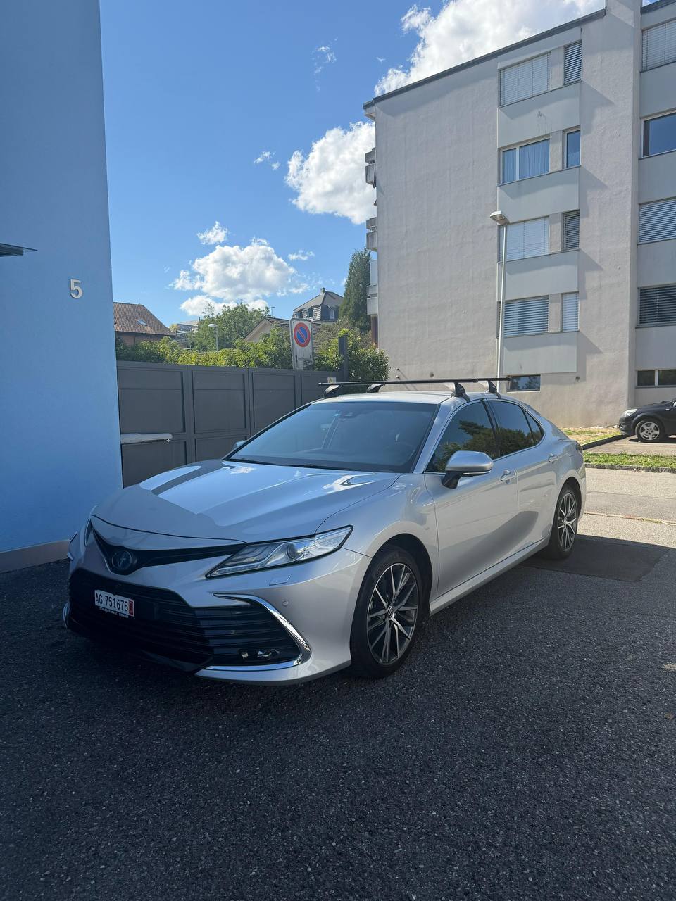 TOYOTA 2.5 HSD Premium