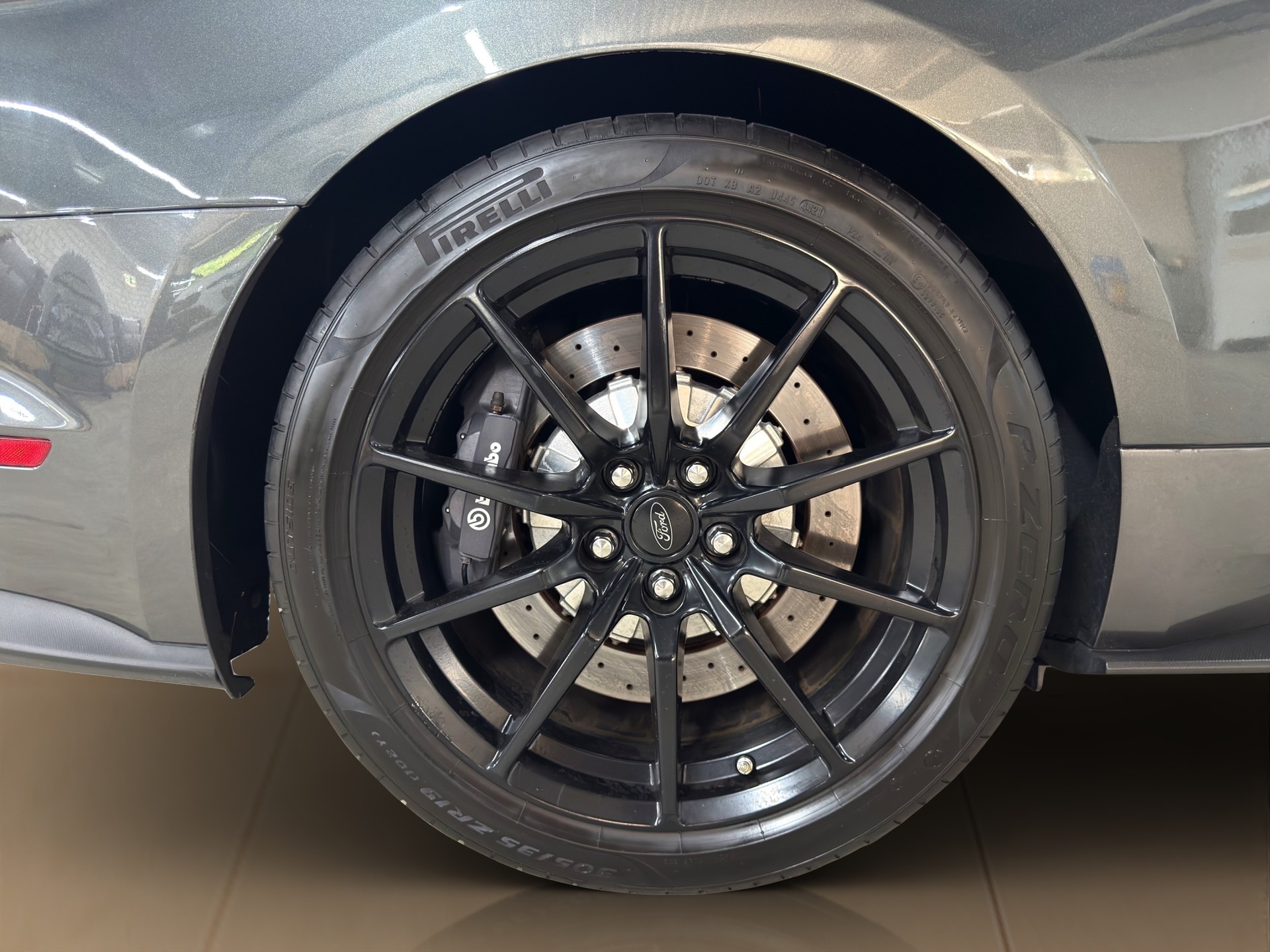 FORD Ford Mustang Shelby GT350-image-9