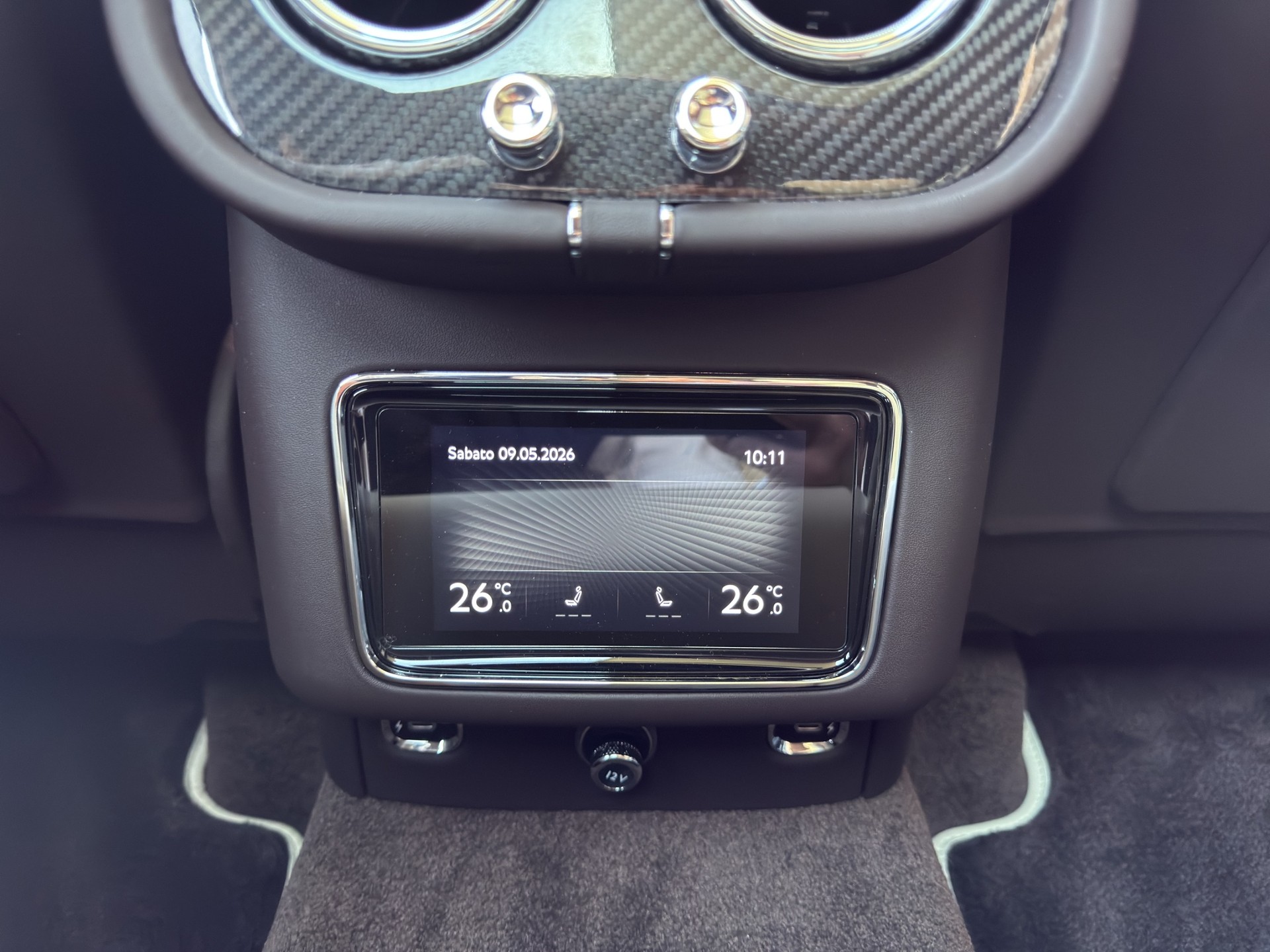 BENTLEY Bentayga V6 Hybrid-image-16