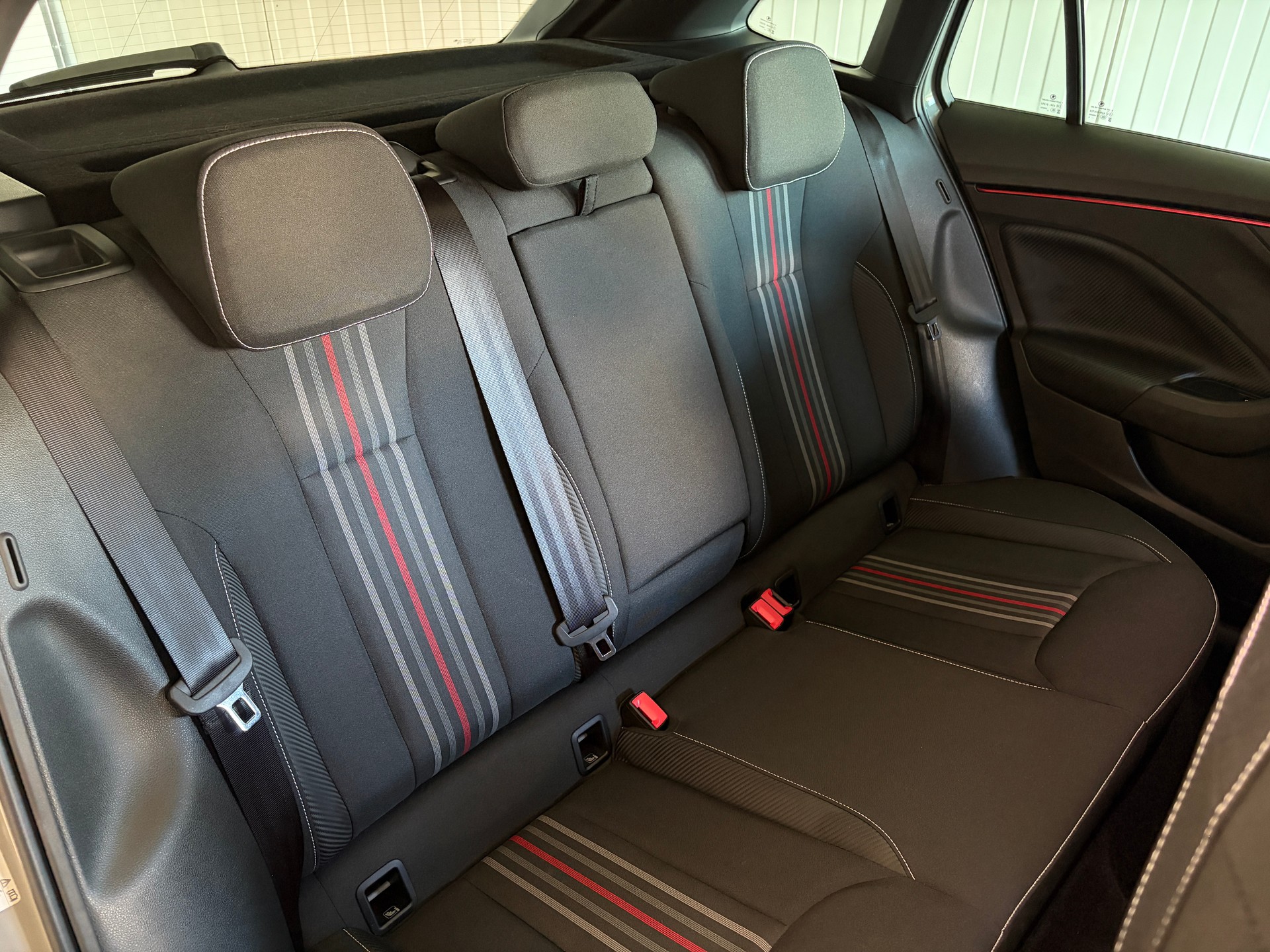 SKODA Scala 1.5 TSI DSG *Monte Carlo* PANORAMA MATRIX KAMERA 18"-image-8