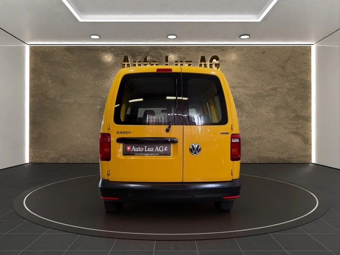 VW Caddy Maxi 2.0TDI 4Motion BlueMotion Technology-image-2