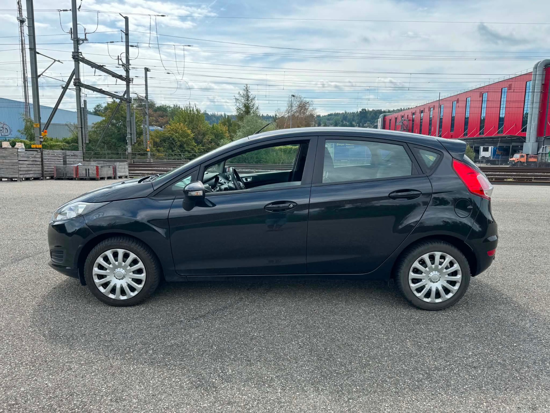 FORD Fiesta 1.0 SCTi Trend-image-4