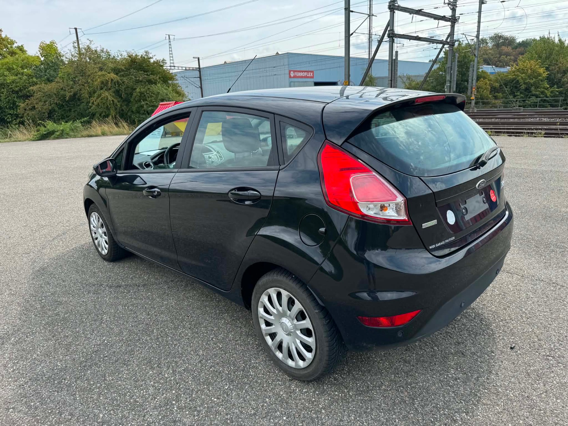 FORD Fiesta 1.0 SCTi Trend-image-12