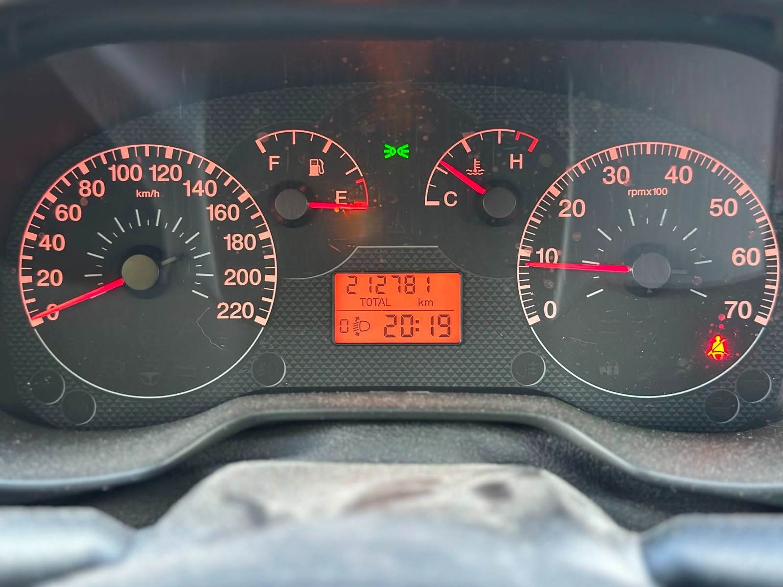 FIAT Punto 1.4 16V Emotion-image-15