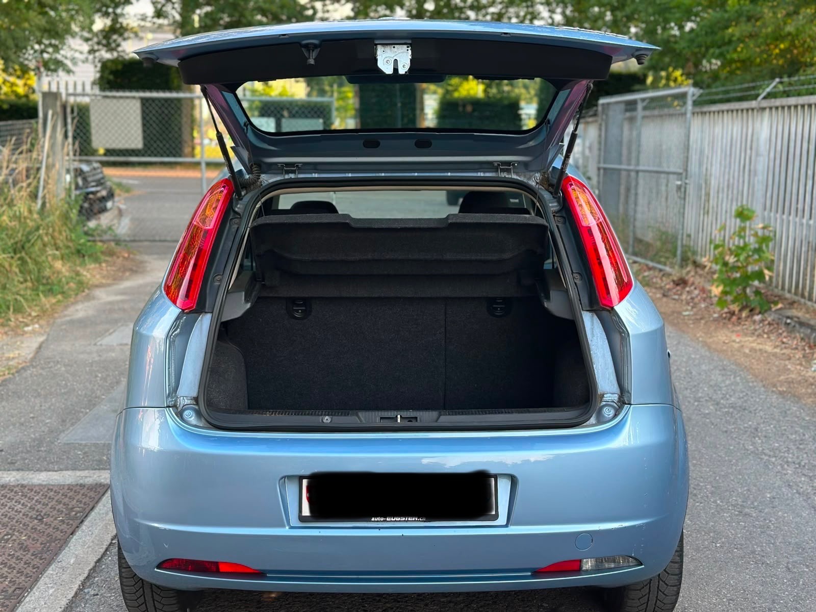 FIAT Punto 1.4 16V Emotion-image-8
