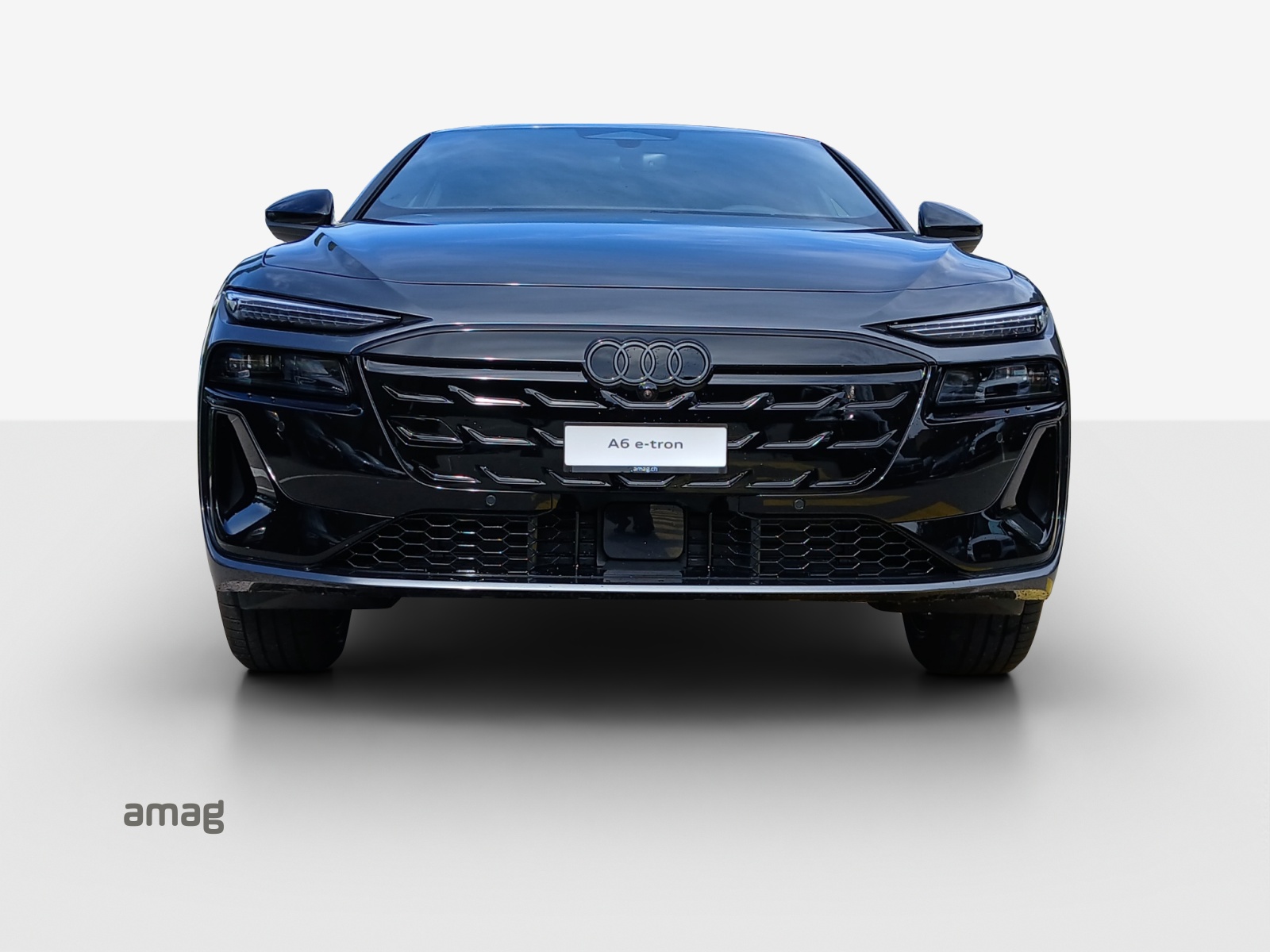 AUDI A6 Avant e-tron quattro-image-6