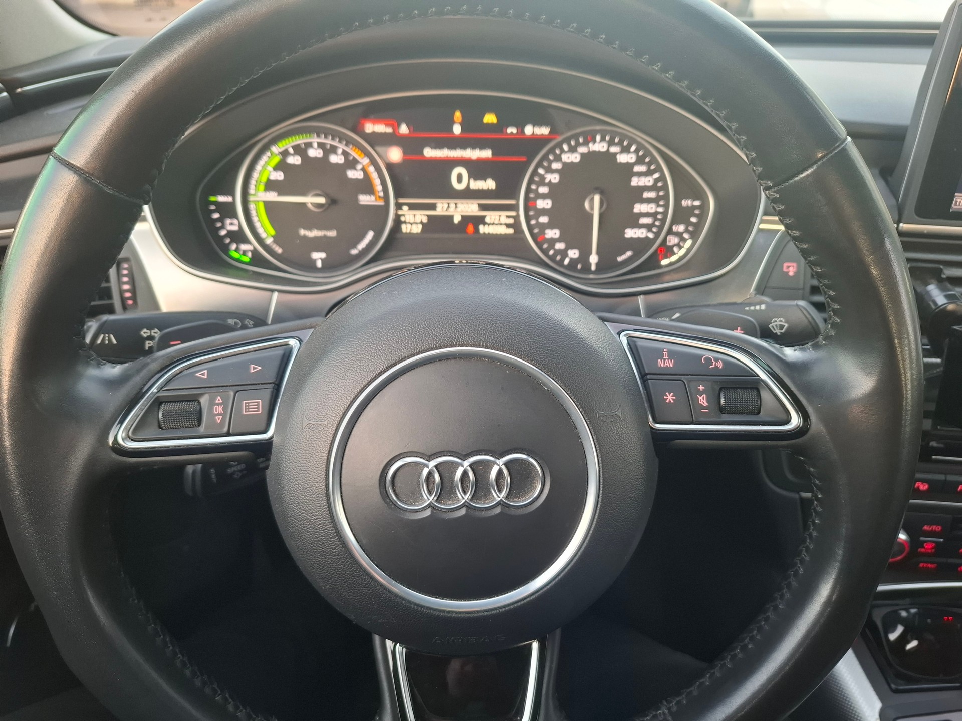 AUDI A6 Limousine 2.0 TFSI hybrid tiptronic-image-15