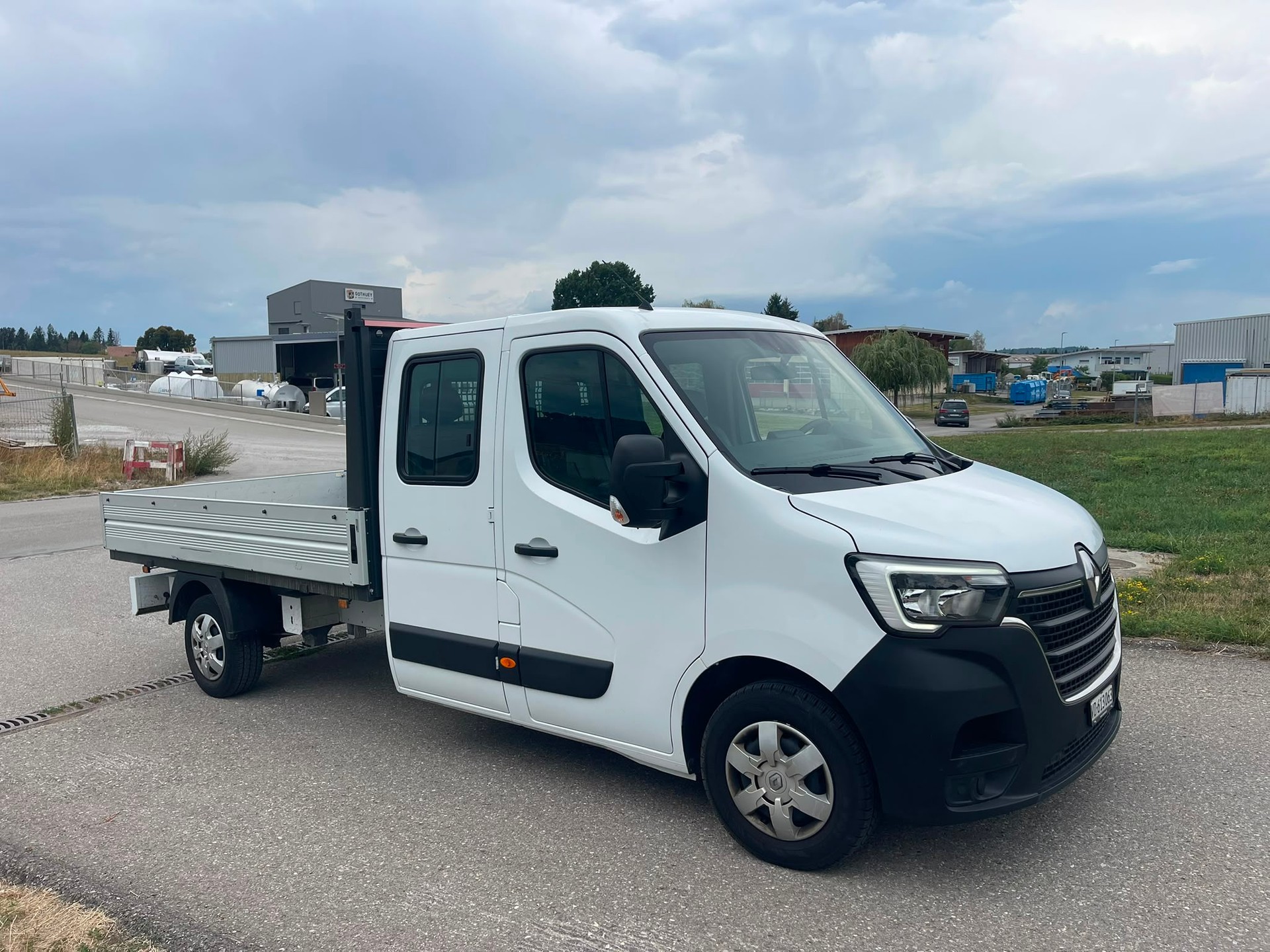 RENAULT Master T35 Blue dCi145 L3H1-image-0