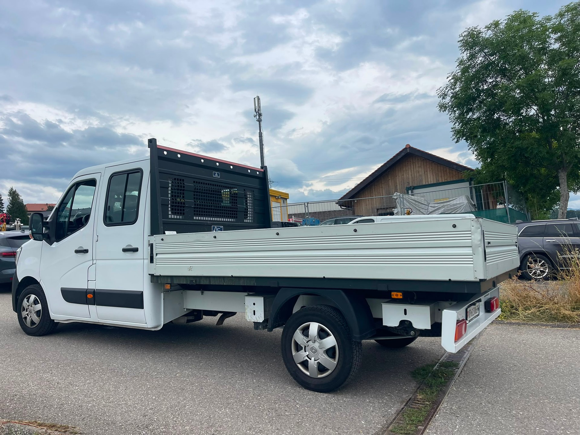RENAULT Master T35 Blue dCi145 L3H1-image-3